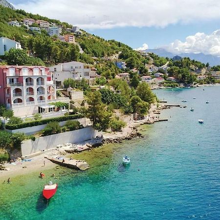 Apartments Villa Amalia Omiš Eksteriør bilde