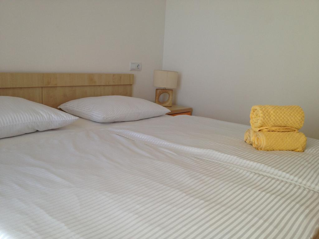 Apartments Villa Amalia Omiš Eksteriør bilde