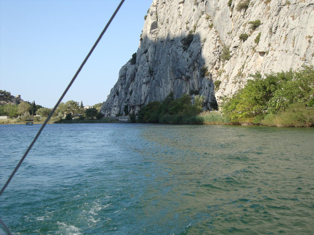 Apartments Villa Amalia Omiš Eksteriør bilde
