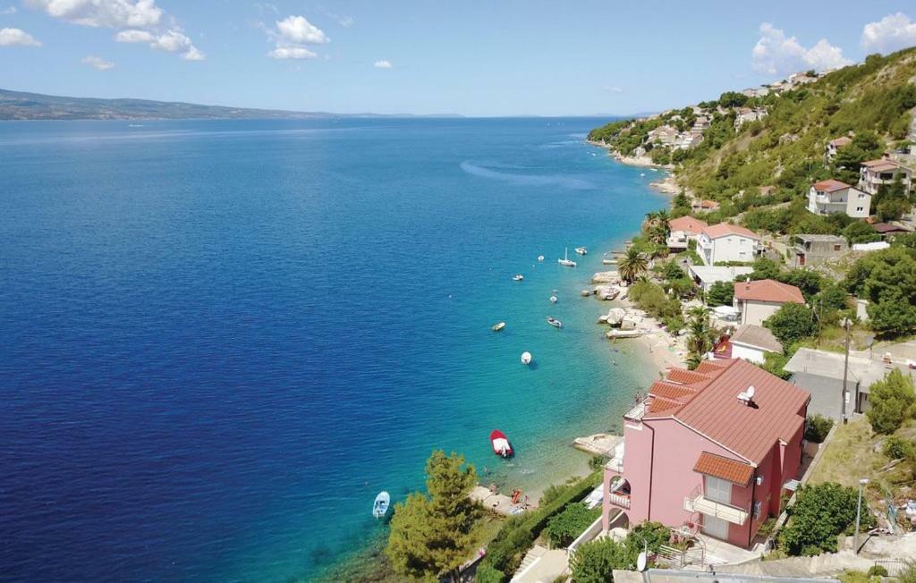 Apartments Villa Amalia Omiš Eksteriør bilde